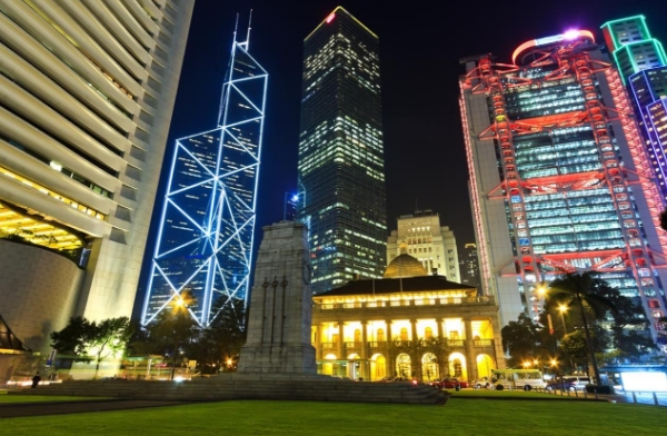 揭秘香港优才身份续签的绝招！不住港、无家人在港，如何成功续签？